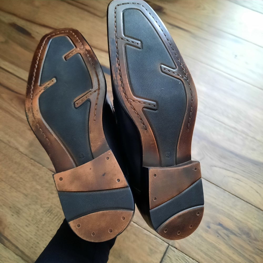 Tuscan Lace Up Leather Dress Shoes - Picture 11 of 13